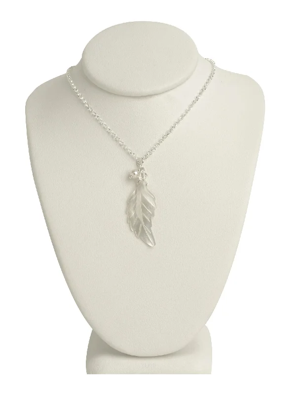 Personalized Name Necklaces-Magnolia Pearl Leaf Pendant Necklace