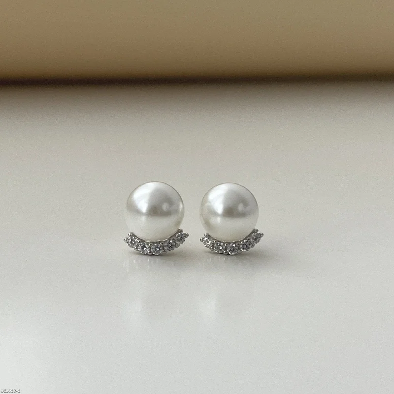 Dainty Gold Earrings-Light luxy microset zircon pearl earrings