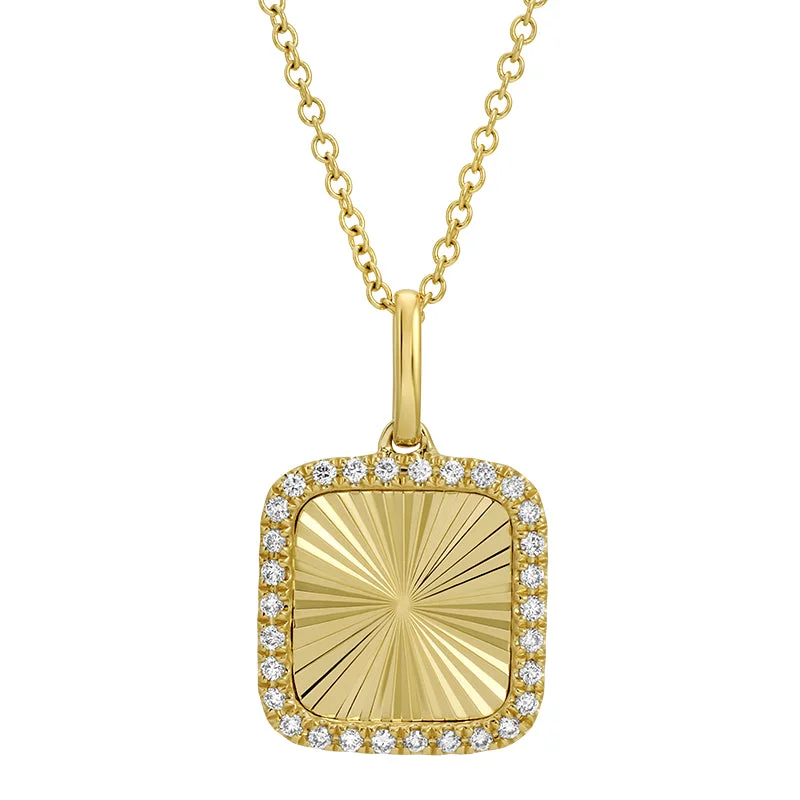 Beautiful Gold Choker Necklaces-CARLEE SQUARE FLUTED PENDANT NECKLACE