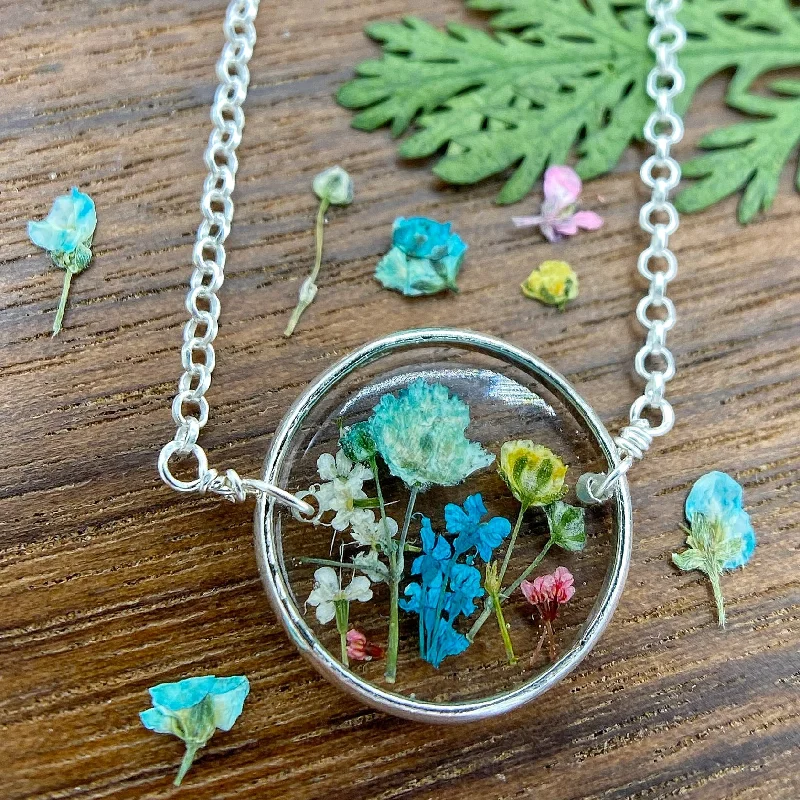 Vintage Gold Necklaces-Real Flowers Terrarium Necklace - Style BG12