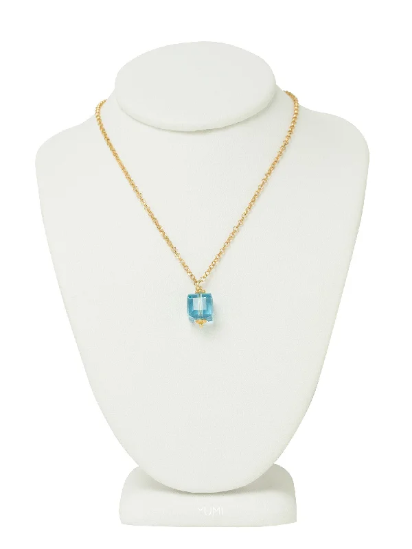 Classic Diamond Necklaces-Aquamarine Blue Crystal Cube Necklace